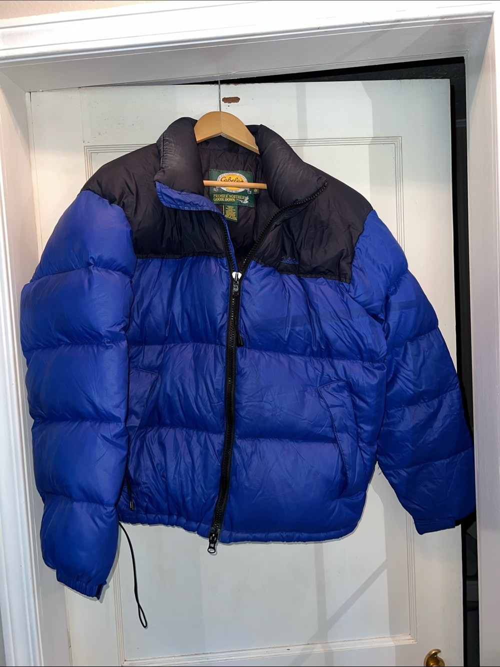 90s Cabelas packable Goose Down jacket large